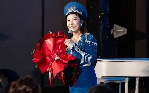 Violinist Hàn Quốc Jmiko ‘gây sốt’ với màn biểu diễn kết hợp catwalk chưa từng có tại Việt Nam