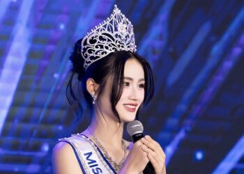 Hoa hậu Ý Nhi khởi động hành trình dự thi Miss World tại Ấn Độ