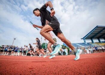 adidas Việt Nam ra mắt mẫu giày chạy dành cho những buổi luyện tập tốc độ cao