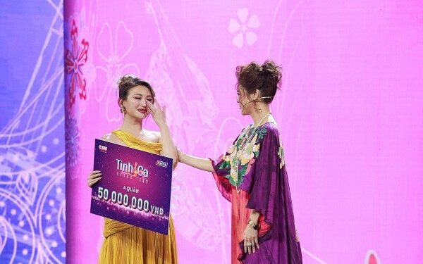 Ca sĩ Nicole Nguyễn giành ngôi Á quân ‘Tình ca xuyên Việt’ mùa đầu tiên